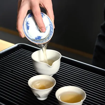 鳳凰単叢黄枝香雪片