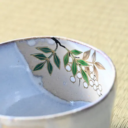 Chawan Kakewake Kōhaku Nanten