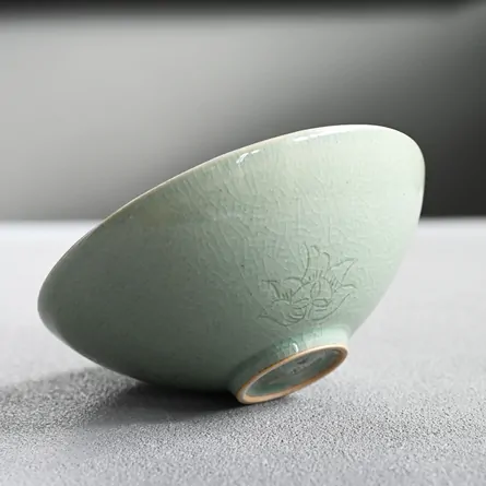 Seiji Botanmon Hirachawan