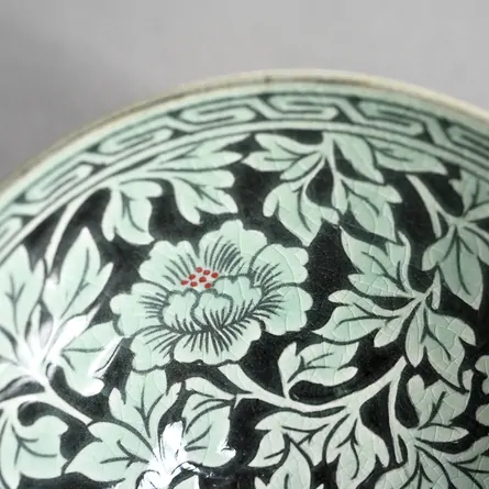 Seiji Botanmon Hirachawan