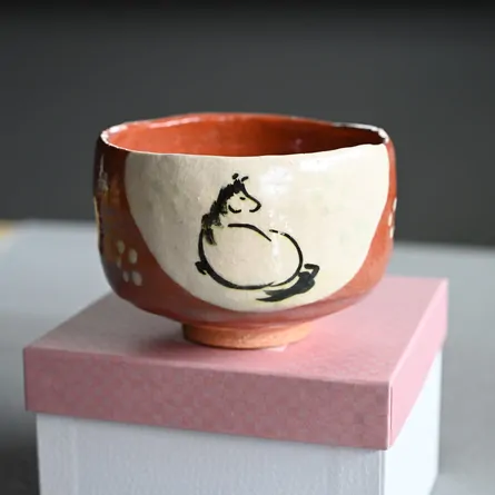 Akaraku Umemon Hidariuma Chawan 