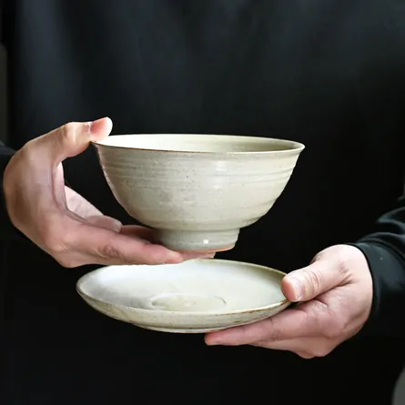 金鐘源井戸形茶碗