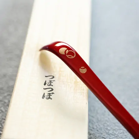 塗り茶杓 つぼつぼ