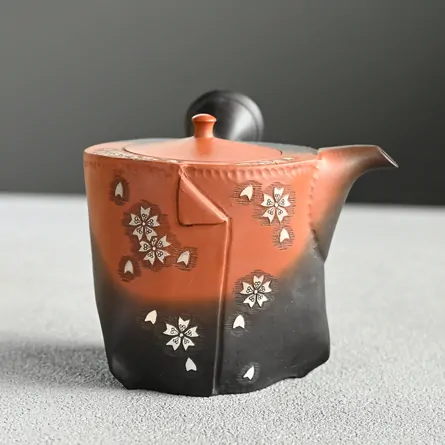 舜園　横手茶注　桜