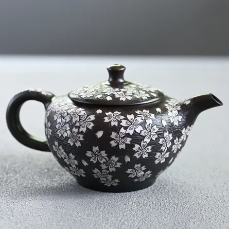 Shun'en Black Marugata Inlay Sakurabori Ushirode Kyusu