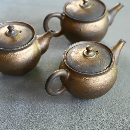 Junzō Kinsai Ushirode Kyusu