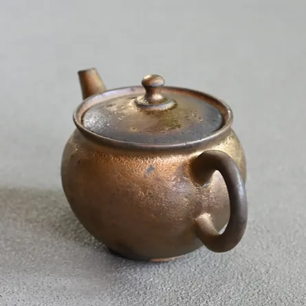Junzō Kinsai Ushirode Kyusu