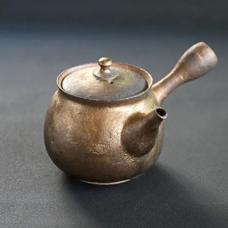 Junzō Kinsai Darumagata Kyusu