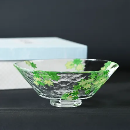 Glass Hira Chawan Giyaman Aokaede