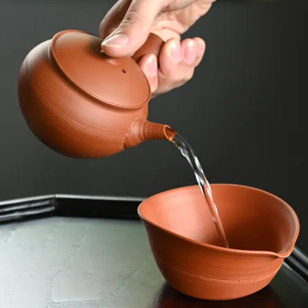 Yamada Yūtarō Honshudei Marugata Kyusu
