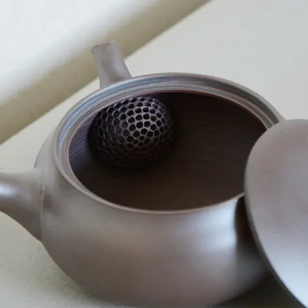 Taisen Shidei Hiragata Kyusu