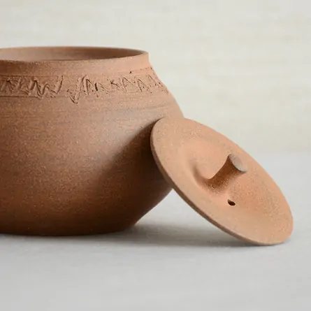 Taisen Nanban Daruma Kugibori Kyusu