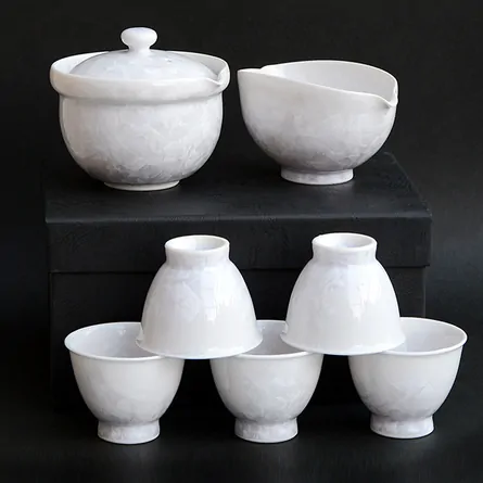 Hana Kessho Teaset White