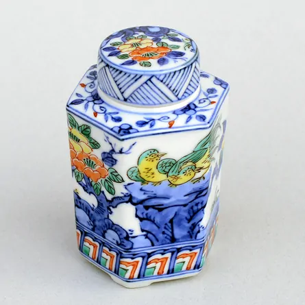 昭阿弥色絵花鳥茶入