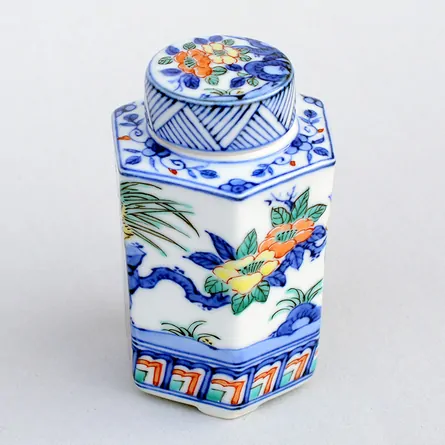 昭阿弥色絵花鳥茶入