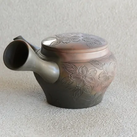 玉光 火窯変インロー総桜彫急須