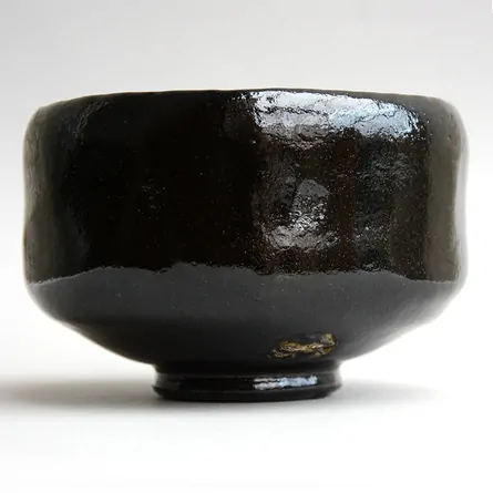 Kuroraku Chawan Boar