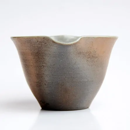 Shikō Yakishime Yuzamashi Nakajiro