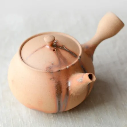 Taisen Hidasuki Daruma Kyusu