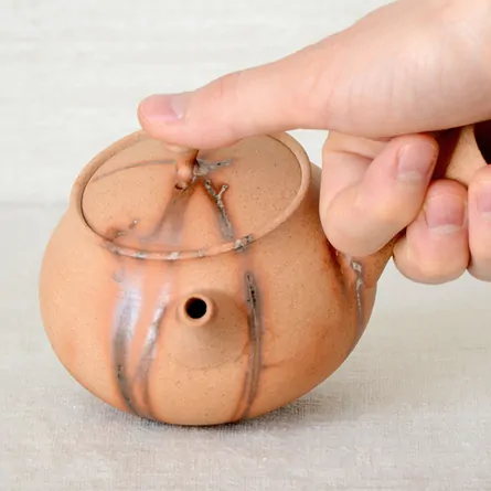 Taisen Hidasuki Daruma Kyusu