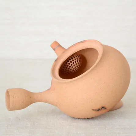 Taisen Hidasuki Daruma Kyusu