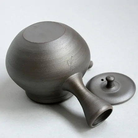 Yamada Yūtaro Sujibiki Tamagata Kyusu