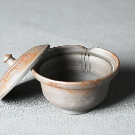 仁 炭化藻掛け絞り出し