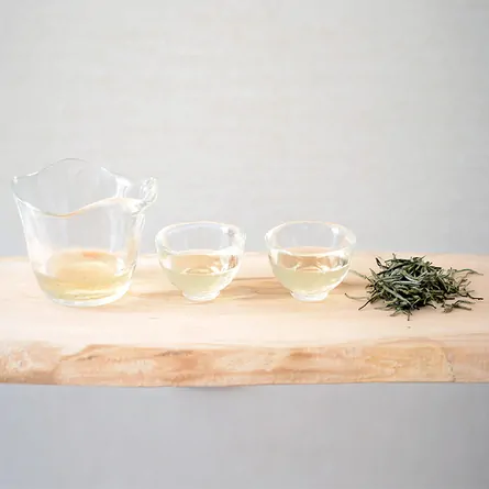 Tsugaru Glass Katakuchi Set