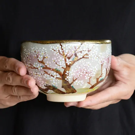 茶盌  狩宿の下馬桜