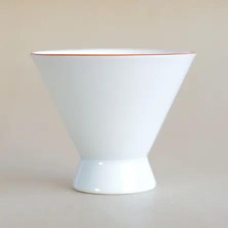 白磁反型湯呑 小