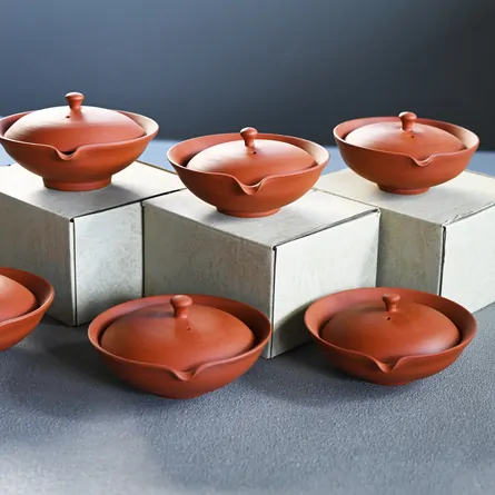 玉光 朱泥筋挽き絞り出し 急須 絞り出し - Sazen Tea