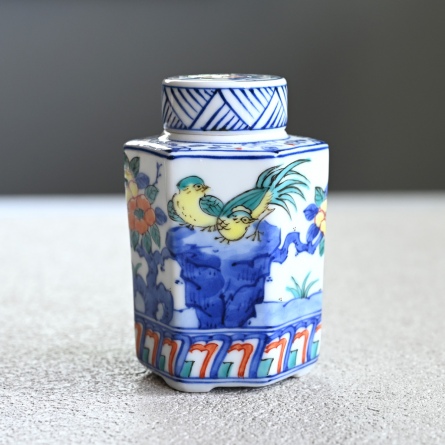 昭阿弥色絵花鳥茶入
