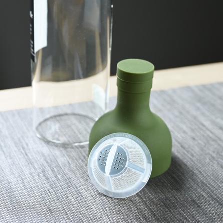 HARIO black mizudashi tea maker