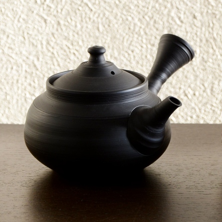 Fūgetsu Kokudei Sujihiki Kyusu