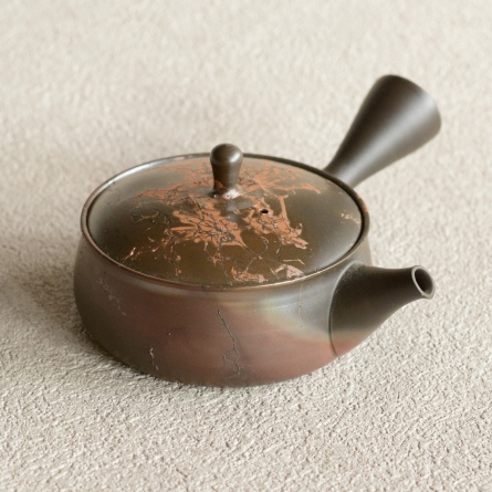 Kōshi Hiyōhen Mogake Kyusu