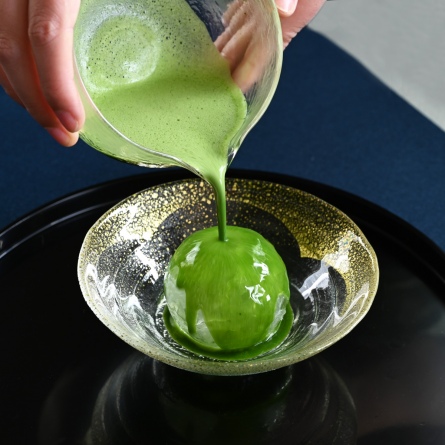 Glass Hira Chawan Aurora