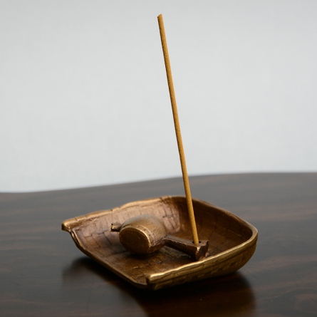 香立　箕に小槌