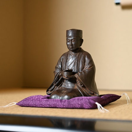Sen no Rikyū Statue 