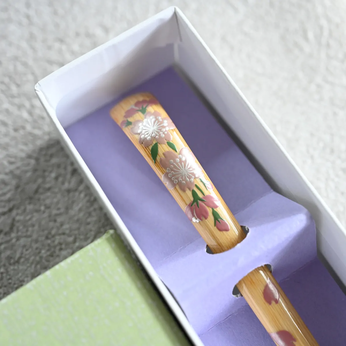 【茶道具】茶杓/もみじ桜/和幸 白竹 茶杓 桜 茶道具 茶筌 & 茶杓 - Sazen Tea