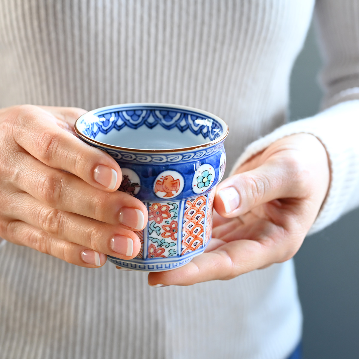 昭阿弥色絵丸紋湯呑 茶器＆茶道具 湯呑み - Sazen Tea