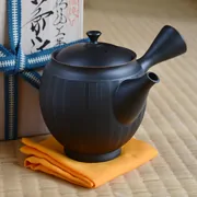 Reiko Kushime Kyusu