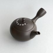 Hokuryū Kokudei Hiramaru Sakura Inka Kyusu
